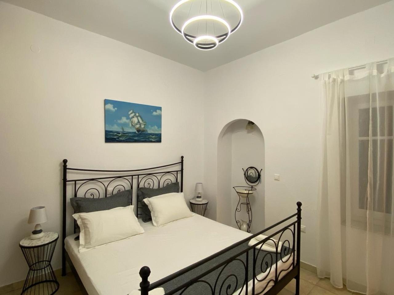 Villa Jenny Stylianou Spetses Town Extérieur photo